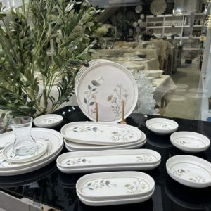 Порцеланцки сет за појадок