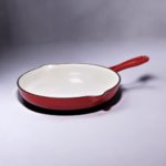 Премиум тава од леано железо (Гус) со емајл - 27 cm